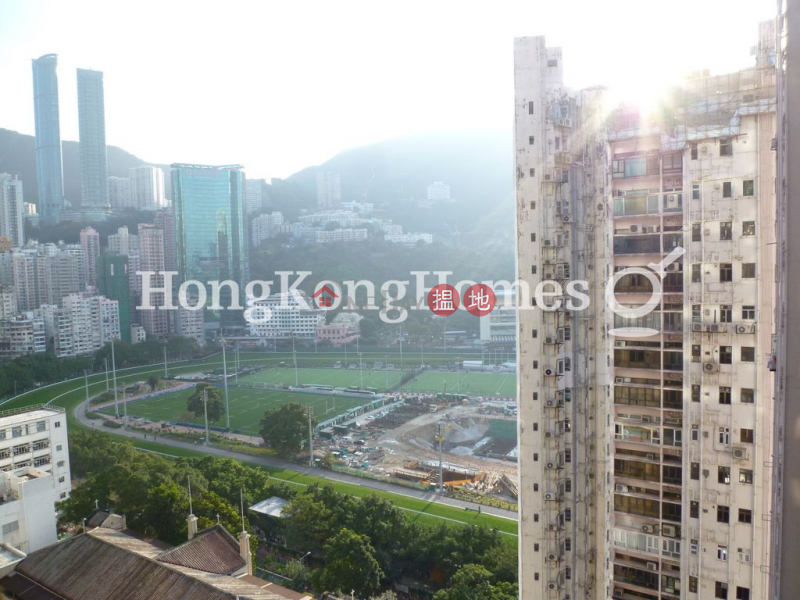 香港搵樓|租樓|二手盤|買樓| 搵地 | 住宅出售樓盤雲暉大廈AB座三房兩廳單位出售