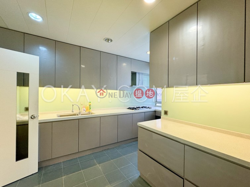 Property Search Hong Kong | OneDay | Residential Rental Listings Luxurious 3 bedroom with parking | Rental