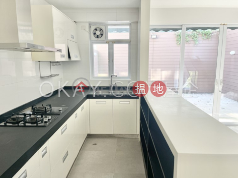 Gorgeous house with parking | Rental, Las Pinadas 松濤苑 | Sai Kung (OKAY-R15663)_0