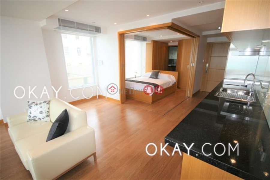 Tasteful 1 bedroom with harbour views | Rental, 77-78 Connaught Road West | Western District Hong Kong | Rental HK$ 27,000/ month