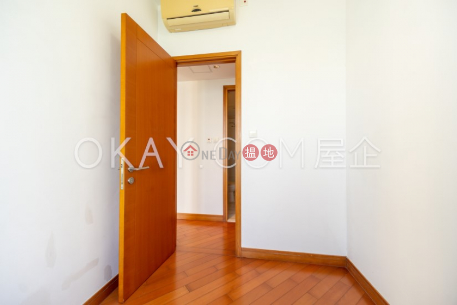 Charming 2 bedroom with balcony | For Sale | Phase 6 Residence Bel-Air 貝沙灣6期 Sales Listings