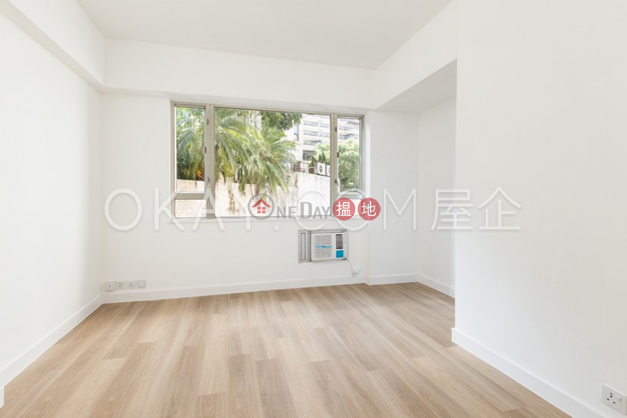 HK$ 24.68M, Dragon Garden, Wan Chai District Efficient 3 bedroom with balcony & parking | For Sale