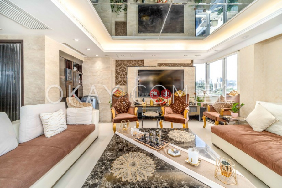 HK$ 42M Ming Court, Yau Tsim Mong, Rare 4 bedroom on high floor with rooftop & parking | For Sale