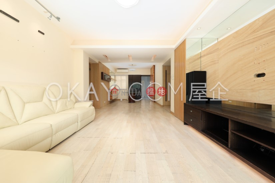 香港搵樓|租樓|二手盤|買樓| 搵地 | 住宅-出售樓盤|3房2廁瑞士花園出售單位