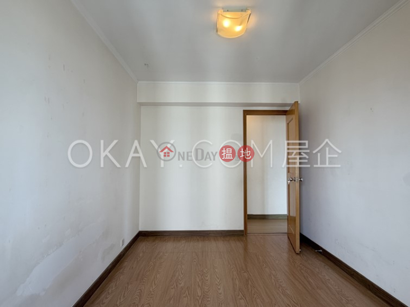 3房2廁,實用率高,極高層,海景雍景臺出售單位|雍景臺(Robinson Place)出售樓盤 (OKAY-S1351)