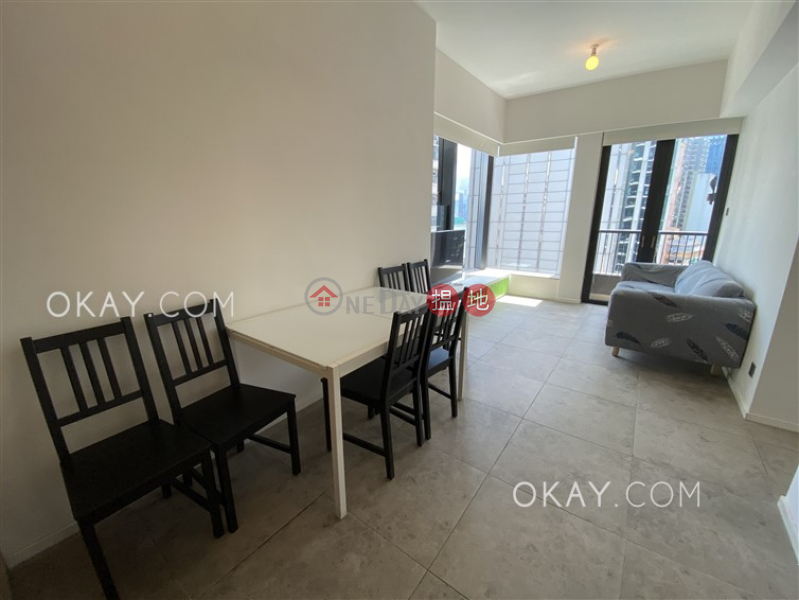 Nicely kept 3 bedroom with balcony | Rental | 321 Des Voeux Road West | Western District | Hong Kong, Rental | HK$ 38,000/ month