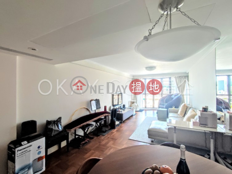 Nicely kept 3 bedroom in Mid-levels East | For Sale | Crescent Heights 月陶居 _0