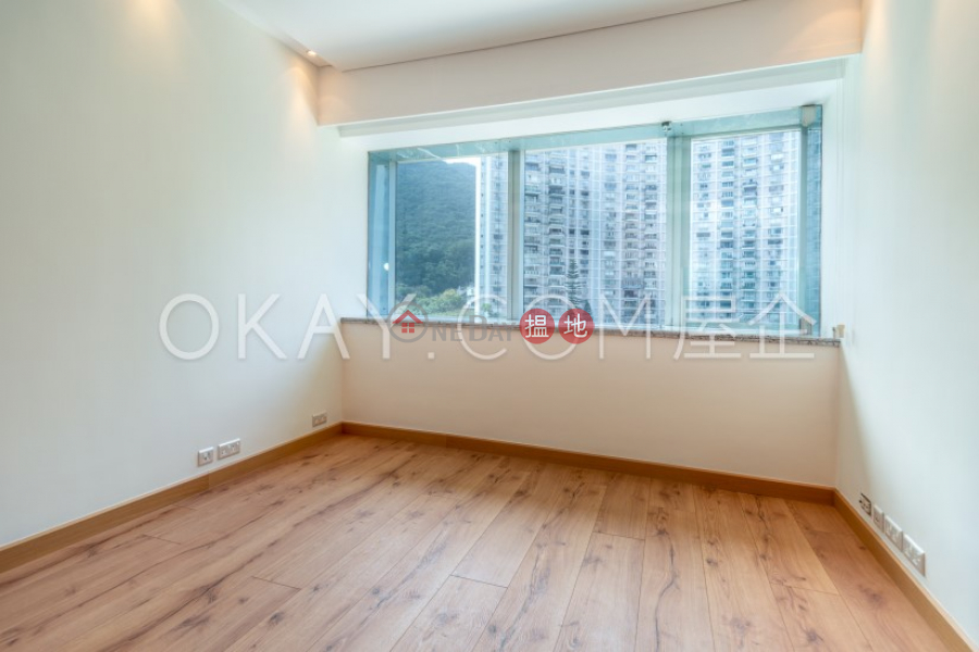 Unique 4 bedroom with parking | Rental, High Cliff 曉廬 Rental Listings | Wan Chai District (OKAY-R49557)