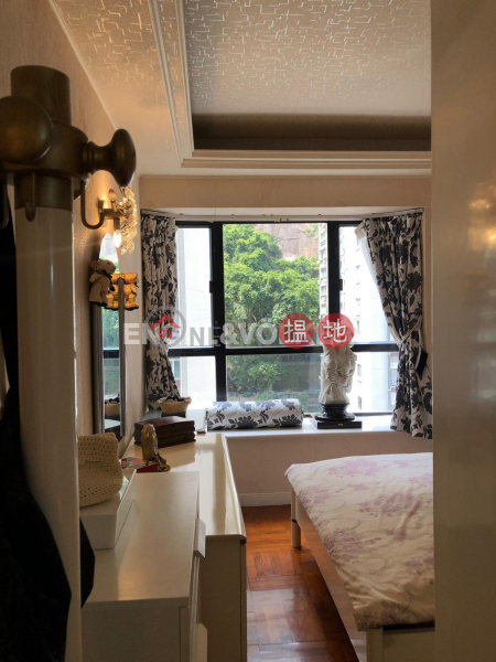 HK$ 25.5M Elegant Terrace Western District, 3 Bedroom Family Flat for Sale in Mid Levels West