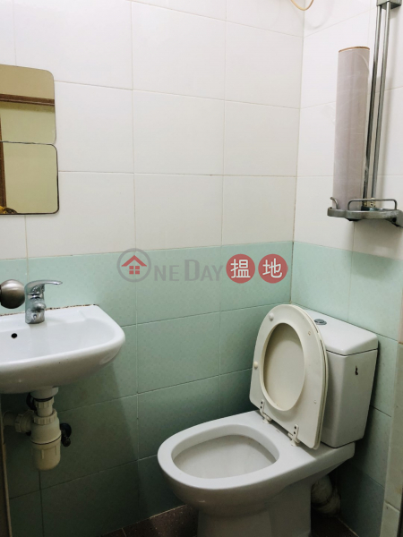 Property Search Hong Kong | OneDay | Residential, Rental Listings | Near MTR station en-suite bedroom