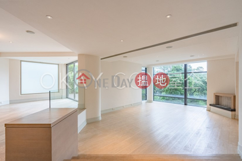 Unique house with rooftop & parking | For Sale | Yue Hei Yuen 裕熙園 _0