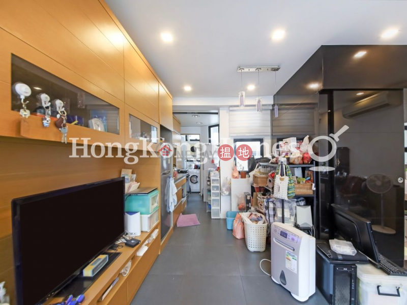 1 Bed Unit for Rent at Lai Sing Building | 13-19 Sing Woo Road | Wan Chai District Hong Kong | Rental | HK$ 23,000/ month