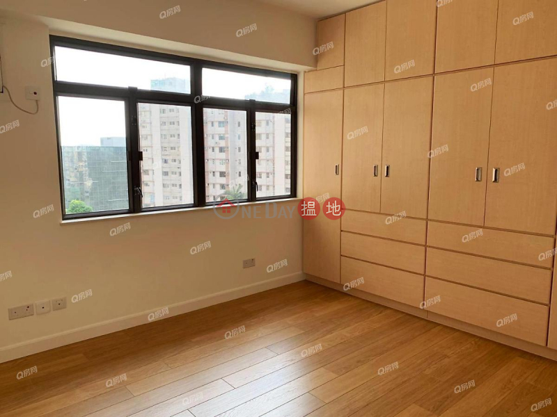 Property Search Hong Kong | OneDay | Residential, Rental Listings | Block 32-39 Baguio Villa | 3 bedroom Low Floor Flat for Rent