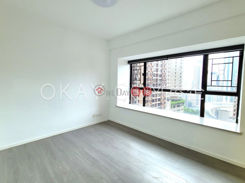 Stylish 3 bedroom with sea views & parking | Rental, 95 Robinson Road | Western District, Hong Kong Rental, HK$ 39,000/ month