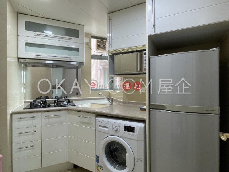 Practical 2 bedroom on high floor | Rental | Queen\'s Terrace 帝后華庭 Rental Listings