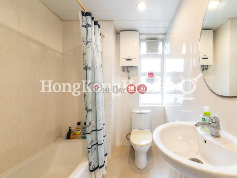Property Search Hong Kong | OneDay | Residential, Sales Listings | 2 Bedroom Unit at Breezy Court | For Sale