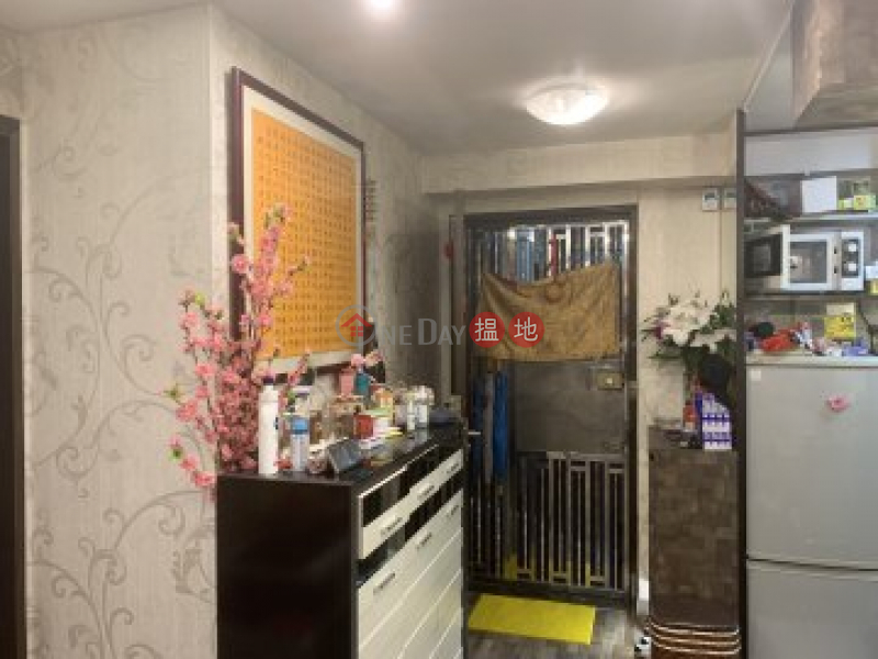 Rare 3 Bedroom apartment, Block C Wei Chien Court Wyler Gardens 偉恆昌新邨 偉景閣 C座 Sales Listings | Kowloon City (68576-5289290449)
