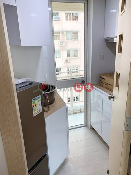 Modern High Rise Building with Club Facilities at Quiet but Convenient Location 5 St. Stephen\'s Lane | Western District | Hong Kong, Sales | HK$ 5.8M