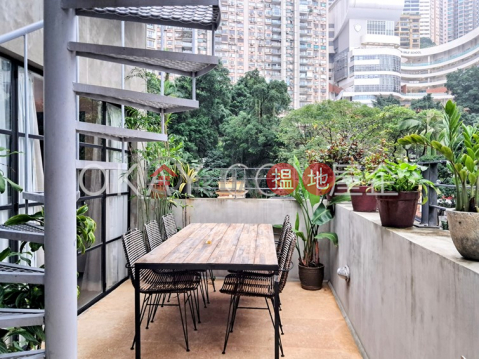 Lovely 2 bedroom on high floor with rooftop & terrace | For Sale | 1 U Lam Terrace 裕林臺 1 號 _0