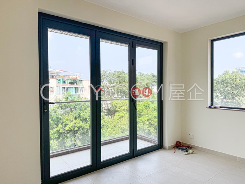 Property Search Hong Kong | OneDay | Residential Rental Listings, Luxurious house on high floor with rooftop & balcony | Rental