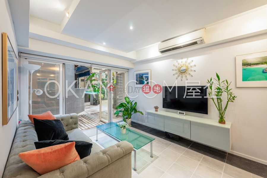 Lovely 2 bedroom with terrace | Rental | 11 Seymour Road | Western District | Hong Kong, Rental | HK$ 58,000/ month