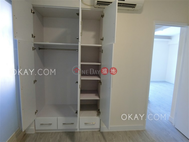 HK$ 30,000/ month, Pearl City Mansion, Wan Chai District Gorgeous 3 bedroom on high floor | Rental