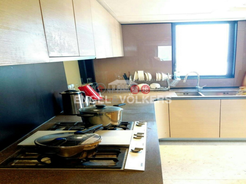 HK$ 58M, Arezzo Central District 3 Bedroom Family Flat for Sale in Central Mid Levels