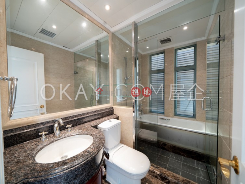 HK$ 240,000/ month | Three Bays Southern District | Stylish house with terrace | Rental