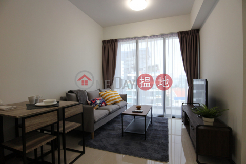 Great views from the bedroom and living area | Hollywood Terrace 荷李活華庭 _0
