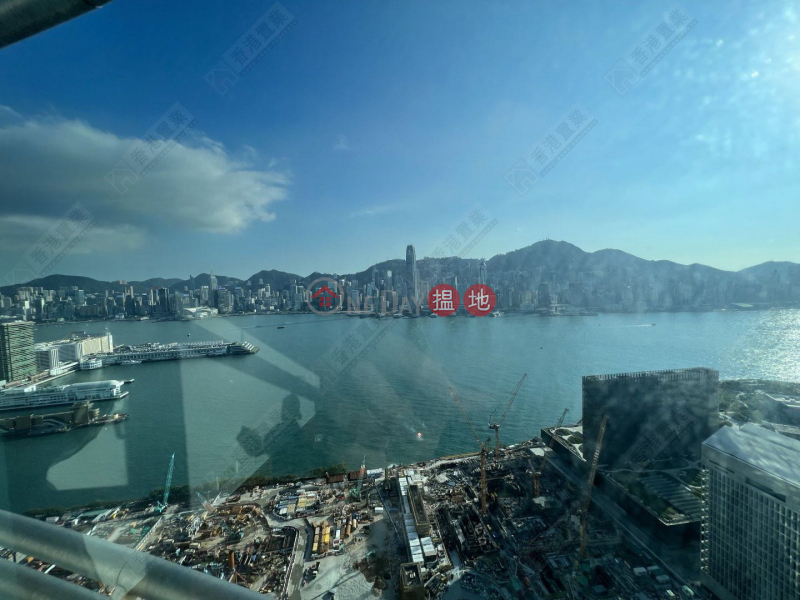 Three bedrooms and one apartment in The Harbourside | The Harbourside Tower 3 君臨天下3座 Sales Listings