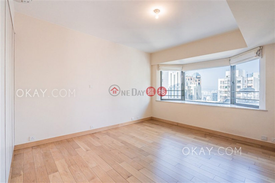 HK$ 123,000/ month, Estoril Court Block 3 Central District Efficient 4 bedroom with balcony & parking | Rental