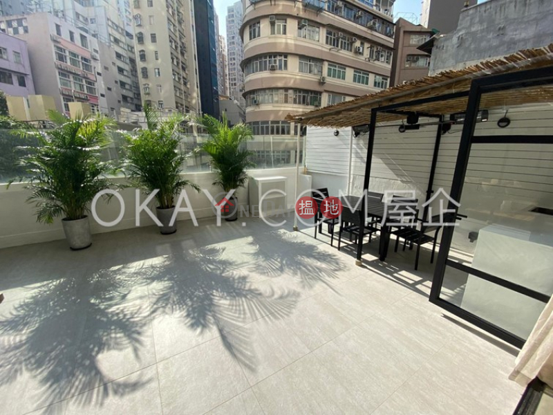 Lai Sing Building, Low | Residential, Rental Listings | HK$ 39,900/ month