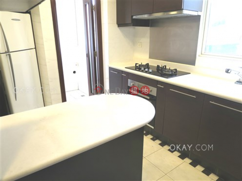 HK$ 94,500/ month, The Mount Austin Block 1-5 Central District Beautiful 3 bedroom with parking | Rental