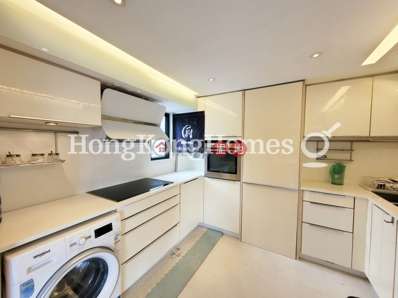 HK$ 85,000/ month | The Royal Court | Central District | 3 Bedroom Family Unit for Rent at The Royal Court