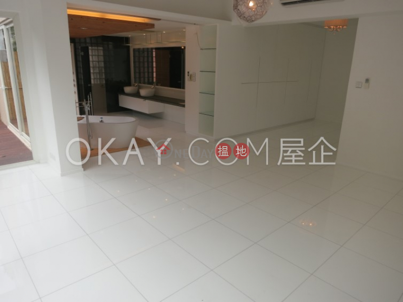 HK$ 200,000/ month | Kings Court Central District, Beautiful house with sea views, rooftop & balcony | Rental