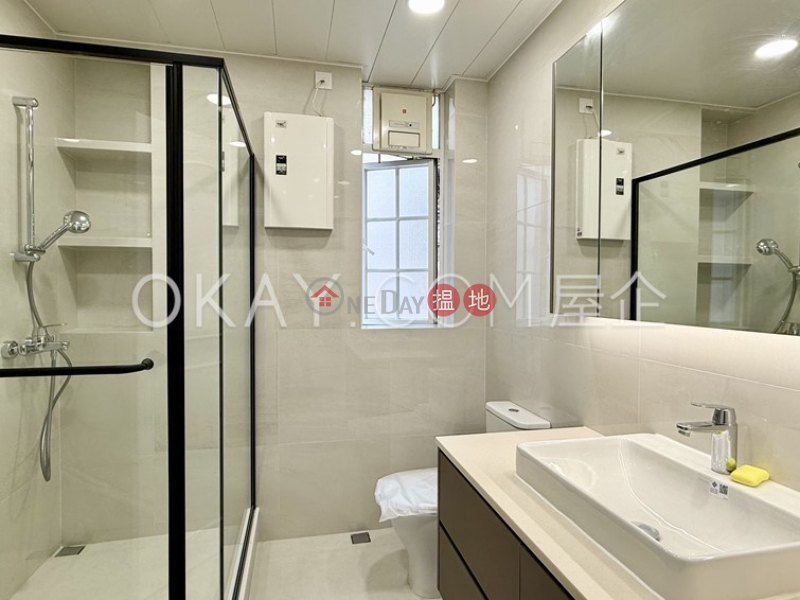 HK$ 68,000/ month | Robinson Garden Apartments, Western District | Efficient 3 bedroom with balcony | Rental