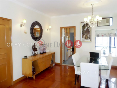 Charming 3 bedroom on high floor with balcony & parking | Rental | Beverly Hill 比華利山 _0