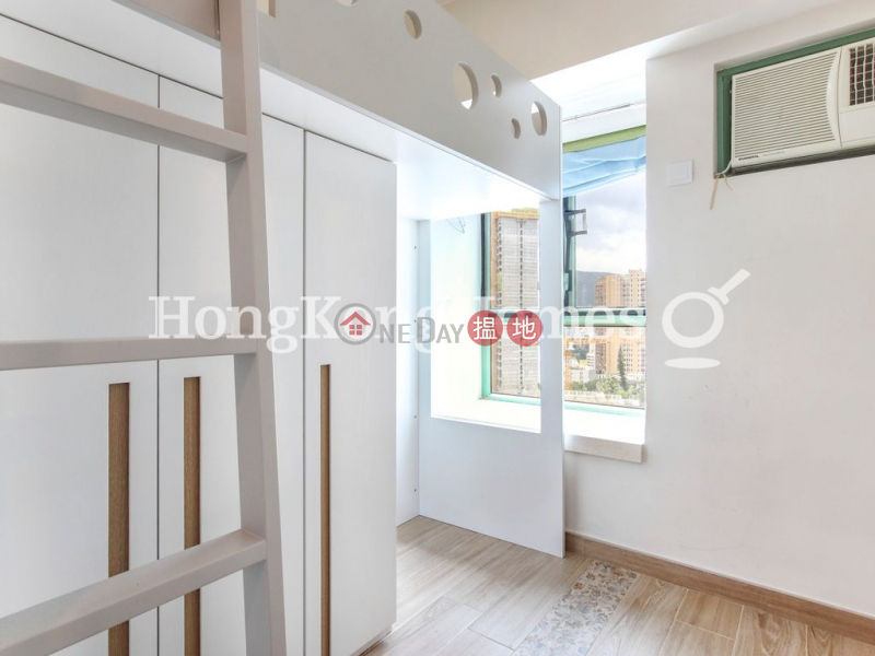 Property Search Hong Kong | OneDay | Residential Sales Listings 3 Bedroom Family Unit at Royal Court | For Sale