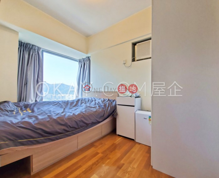 Generous 2 bedroom on high floor with balcony | Rental | Tower 6 Grand Promenade 嘉亨灣 6座 Rental Listings