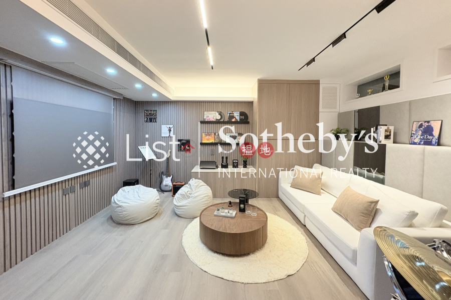 Property for Rent at Las Pinadas with 3 Bedrooms | Las Pinadas 松濤苑 Rental Listings