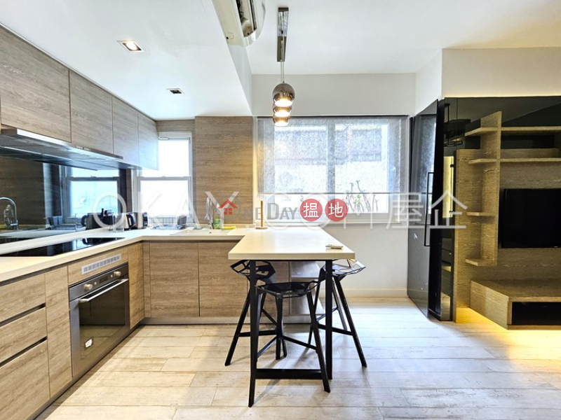 HK$ 27,000/ month | Beverly House Wan Chai District | Intimate 2 bedroom on high floor with rooftop | Rental