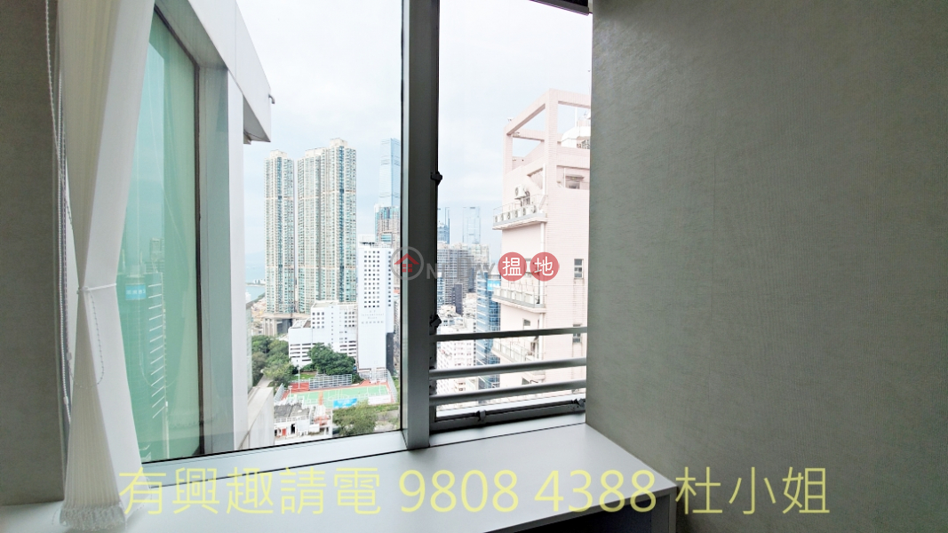 HK$ 105,000/ month, Hon Kwok Jordan Centre Yau Tsim Mong, whole floor, SEA VIEW top level with roof, with balcony