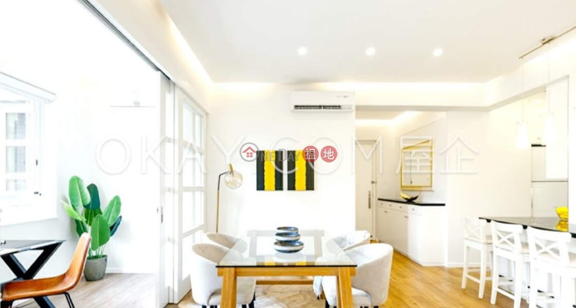 HK$ 17.95M, Happy Mansion | Central District Lovely 2 bedroom with rooftop & balcony | For Sale