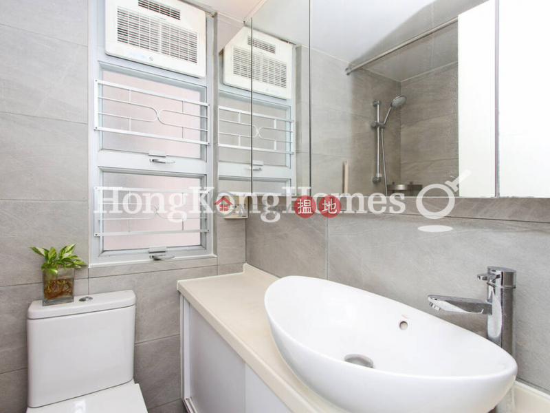 Property Search Hong Kong | OneDay | Residential | Rental Listings, 2 Bedroom Unit for Rent at Golden Phoenix Court