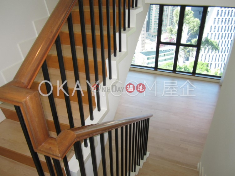 HK$ 70,000/ month | 150 Kennedy Road Wan Chai District | Luxurious 3 bedroom on high floor with parking | Rental