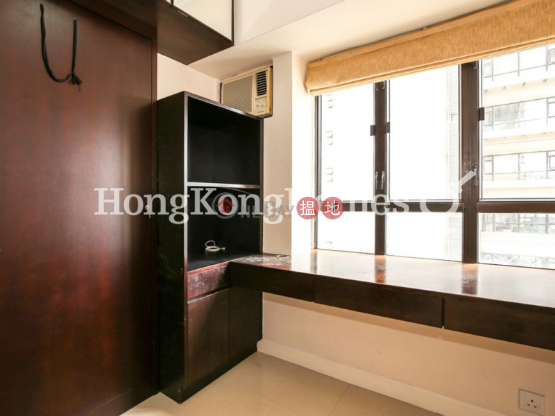 Property Search Hong Kong | OneDay | Residential Rental Listings | 3 Bedroom Family Unit for Rent at Robinson Heights