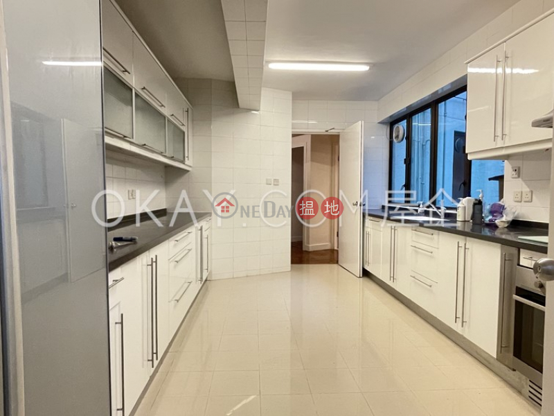 HK$ 140,000/ month, Fairview Court | Southern District | Luxurious 5 bedroom with balcony & parking | Rental