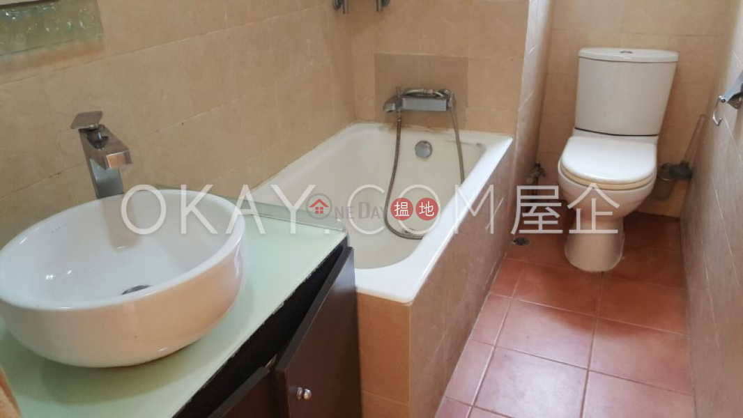 Tasteful 3 bedroom in Causeway Bay | Rental | Empire Court 蟾宮大廈 Rental Listings