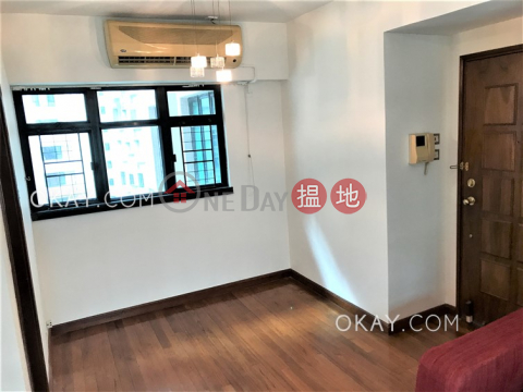 Cozy 3 bedroom in Mid-levels West | Rental | Fairview Height 輝煌臺 _0