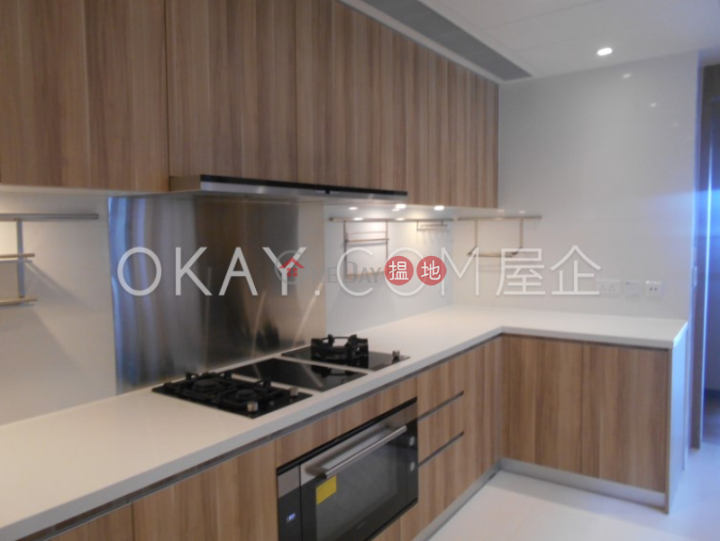 Unique 3 bedroom with balcony | Rental, Branksome Grande 蘭心閣 Rental Listings | Central District (OKAY-R25109)